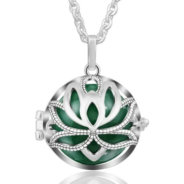 Pendentif Bouddha en Argent – Fleur de Lotus