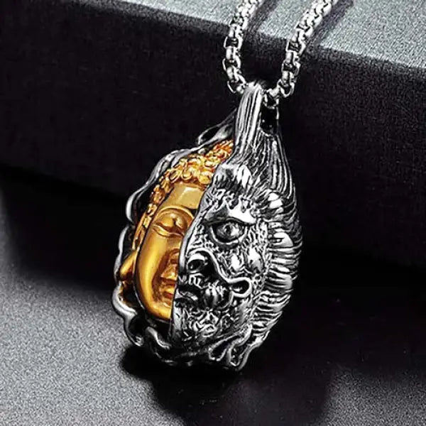 Pendentif Bouddha Fusion – Collier Mi Bouddha / Mi Démon | Collection Signature