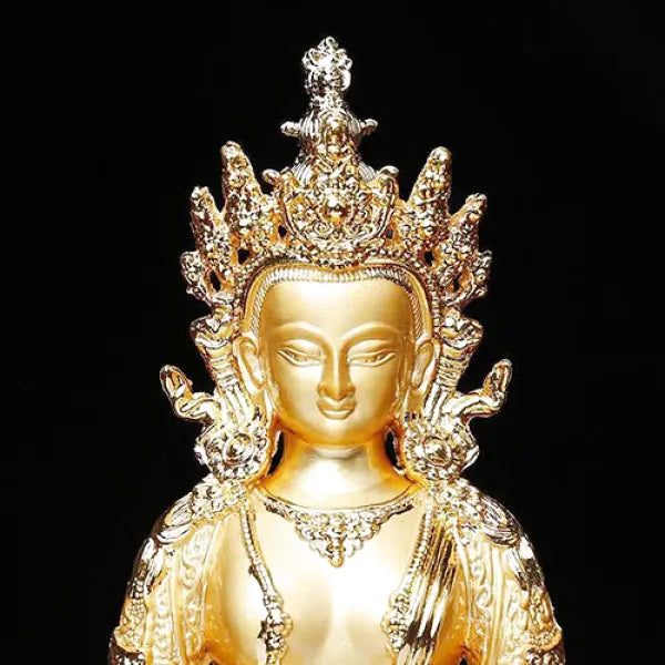 Bouddha d’Or — Statue Sacrée avec Divinité
