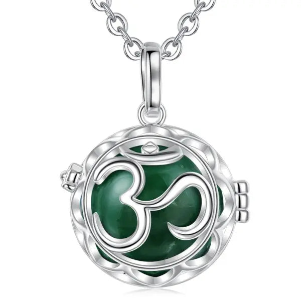 ZenAura Pendentif Bouddha – Symbole AUM