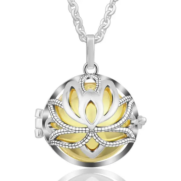 Pendentif Bouddha en Argent – Fleur de Lotus