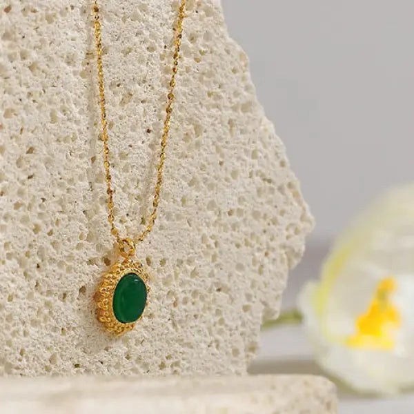 Pendentif Bouddha Or & Jade – Collection Luxe