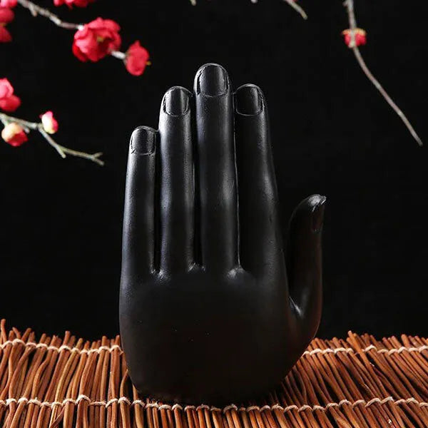 Bouddha Noir: Statue Incrustée dans la Main