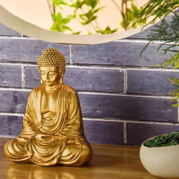 Statue Bouddha: Le Dieu Doré