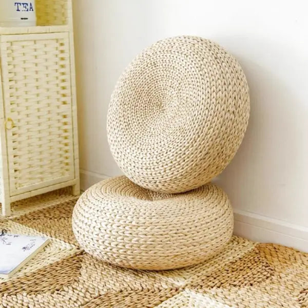 Coussin Rond Yoga en Rotin — Édition Signature